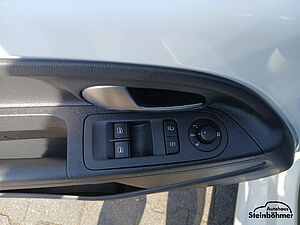 Volkswagen up! move up! Klima Sitzhzg. Parkpilot Kamera 