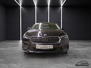 SKODA Fabia Active 1.0MPI LED Bluetooth 15 Rotare 