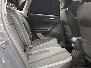 Volkswagen Polo Highline 1.0TSI DSG Navi SHZ AppCon 