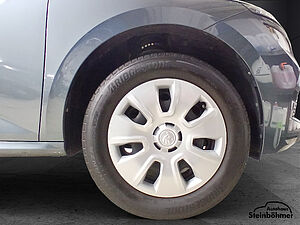 SKODA Kamiq Active 1.0TSI LED AHK SHZ Bluetooth 