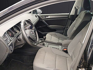 Volkswagen Golf Comfortline 1.0TSI NAV SHZ Climatronic 