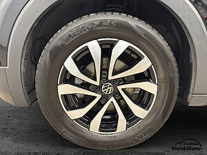 Volkswagen T-Cross Active 1.0TSI NAV ACC AppCon SHZ 
