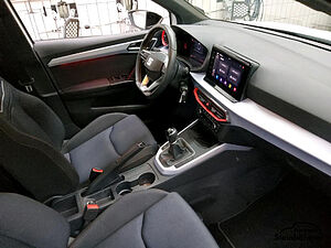 SEAT Arona FR 1.0TSI LED NAV ACC SHZ 