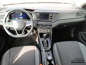 Volkswagen Polo Fresh 1.0MPI LED AppCon SHZ Bluetooth Essex 