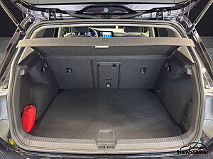 Volkswagen Golf MOVE 1.5TSI Navi LED Sitzhzg. ACC AppCon 