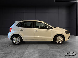 Volkswagen Polo Trendline 1.0 Navi Tempomat Isofix 
