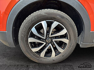 Volkswagen T-Cross Active 1.0TSI DSG Navi LED RearView 