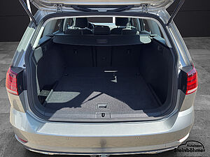 Volkswagen Golf Variant Highline 1.4TSI DSG Navi LED AHK 