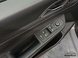 Volkswagen Golf Active 1.0 TSI AHK Navi APP LED 