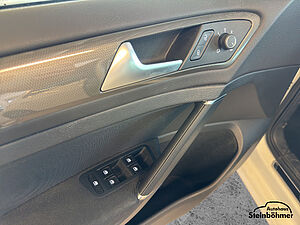 Volkswagen Golf VII 1.0 TSI IQ.DRIVE Navi SideAss 