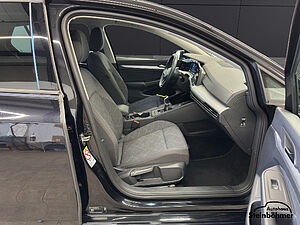 Volkswagen Golf Life 1.5TSI LEDPlus NAV SHZ RearView AppCon 