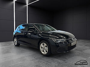Volkswagen Golf Life 1.5TSI LEDPlus NAV SHZ RearView AppCon 