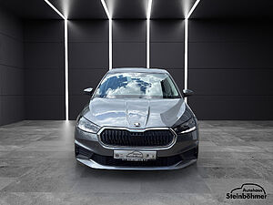 SKODA Fabia Ambition 1.2TSI LED SmartLInk Sitzhzg.
