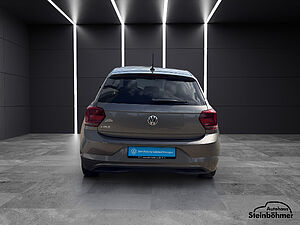 Volkswagen Polo 1.0 TSI Highline DSG ACC PDC 
