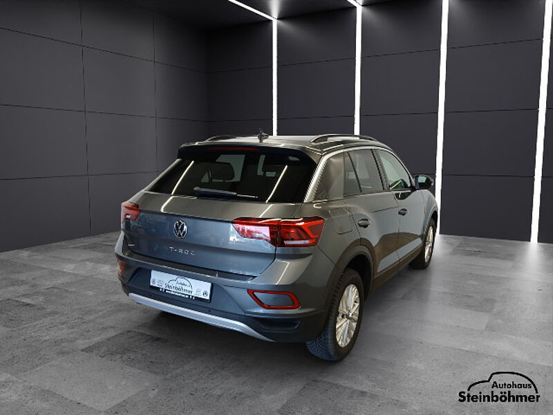 Volkswagen T-ROC Life 1.0TSI LED NAV SHZ AppCon Climatronic