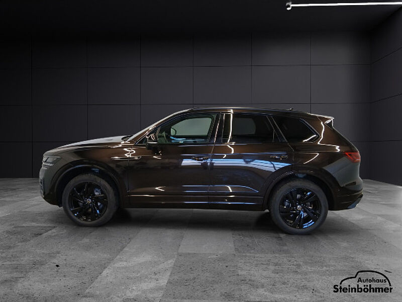 Volkswagen Touareg R-Line BlackStyle IQ. Light Innovision