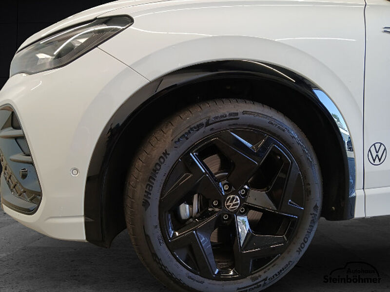 Volkswagen Tiguan R-Line BlackStyle 2.0TDI DSG IQ. Light NAV