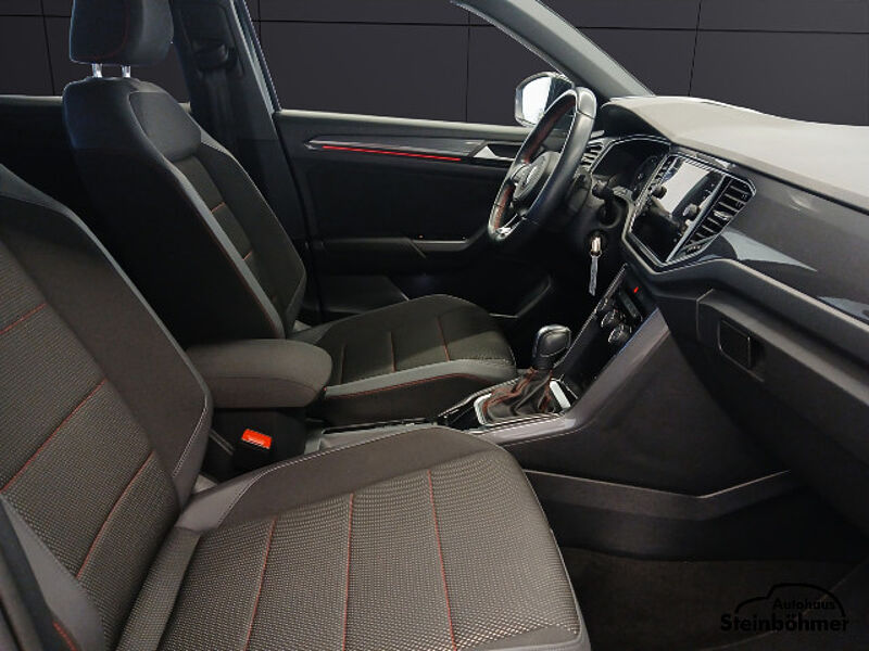 Volkswagen T-ROC Sport 1.5TSI DSG LED NAV SHZ AppCon