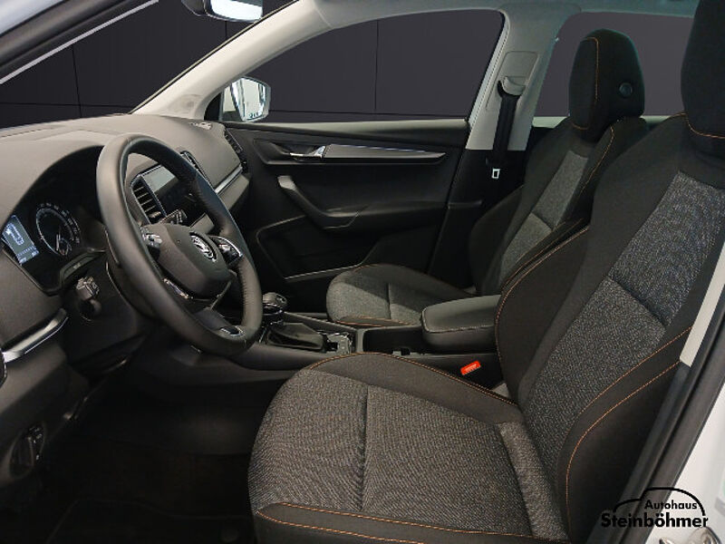 SKODA Karoq Clever 1.5TSI DSG LED Pano SHZ SmartLink