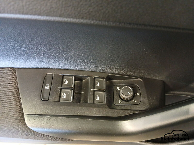 Volkswagen Polo MOVE 1.0TSI LED NAV SHZ AppCon Climatronic
