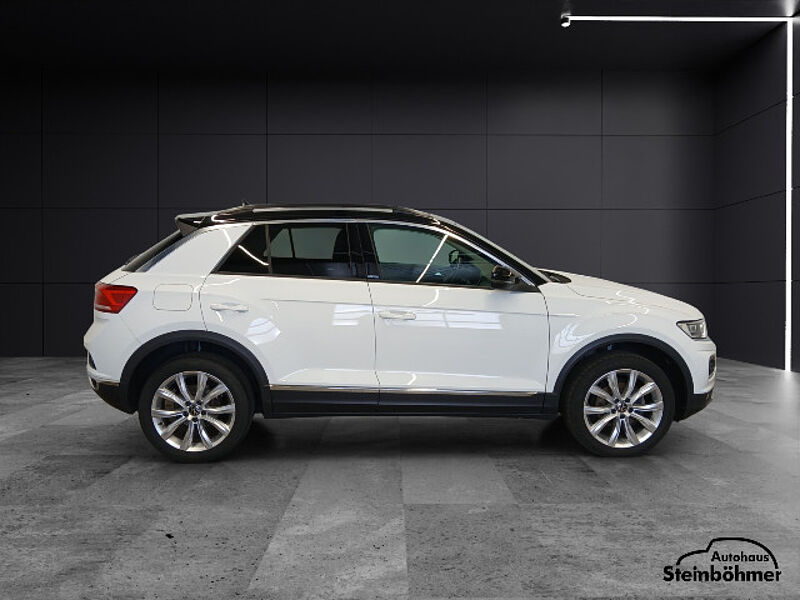 Volkswagen T-ROC United 1.5TSI DSG LED NAV AHK Pano SHZ