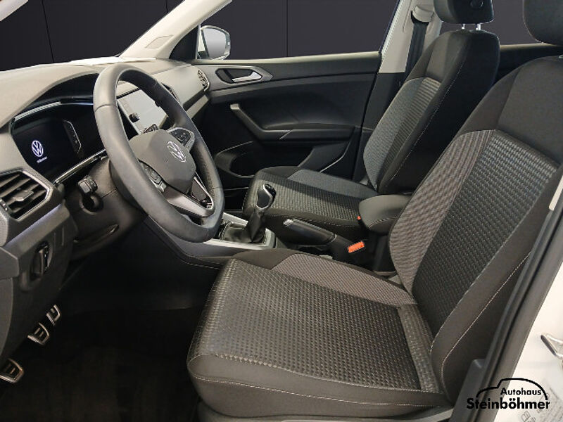 Volkswagen T-Cross Active 1.0TSI LED NAV SHZ ACC IQ. Drive
