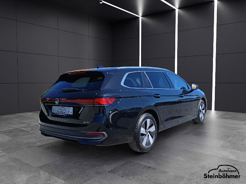 Volkswagen Passat Business 1.5eTSI DSG LED NAV AHK ACC SHZ