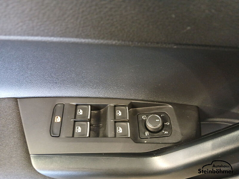 Volkswagen Polo MOVE 1.0TSI LED NAV SHZ AppCon Climatronic