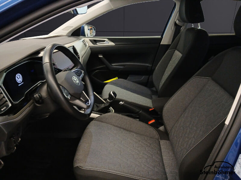 Volkswagen Polo Move 1.0TSI LED NAV SHZ AppCon Climatronic