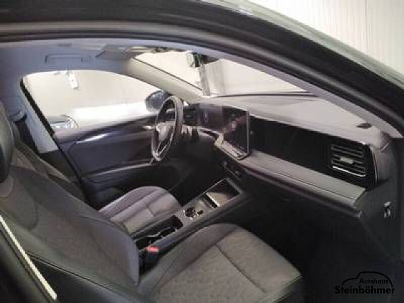 Volkswagen Tiguan Elegance 1.5eTSI DSG Navi LED AHK Kamera
