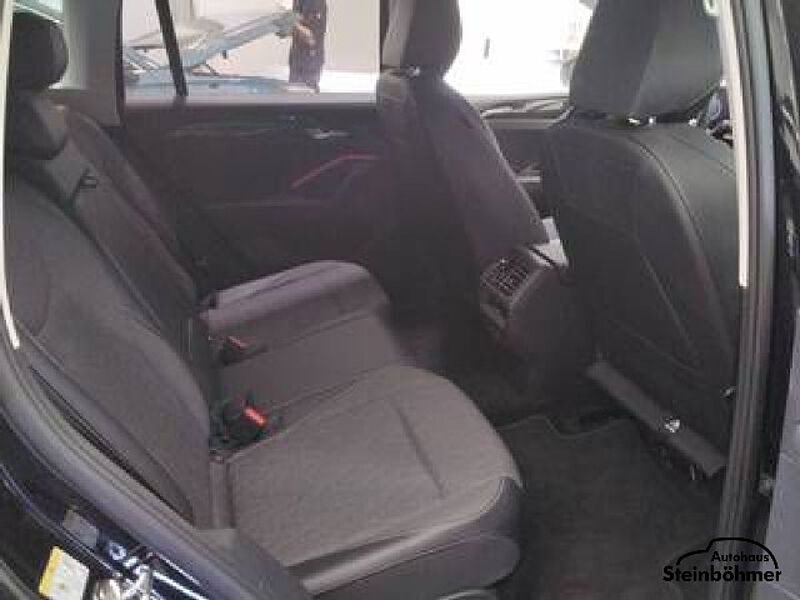 Volkswagen Tiguan Elegance 1.5eTSI DSG Navi LED AHK Kamera