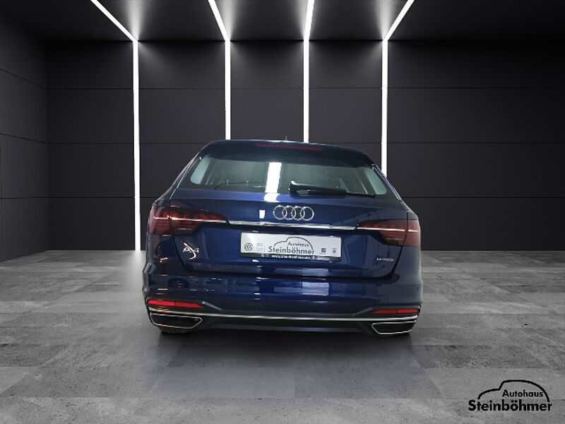 Audi A4 Avant 40 quattro 2.0TDI S-Tronic Standhzg.