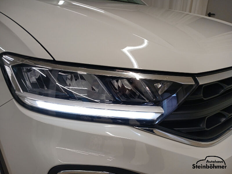 Volkswagen T-Roc 1.5TSI Life DSG Navi AHK LED Sitzhzg