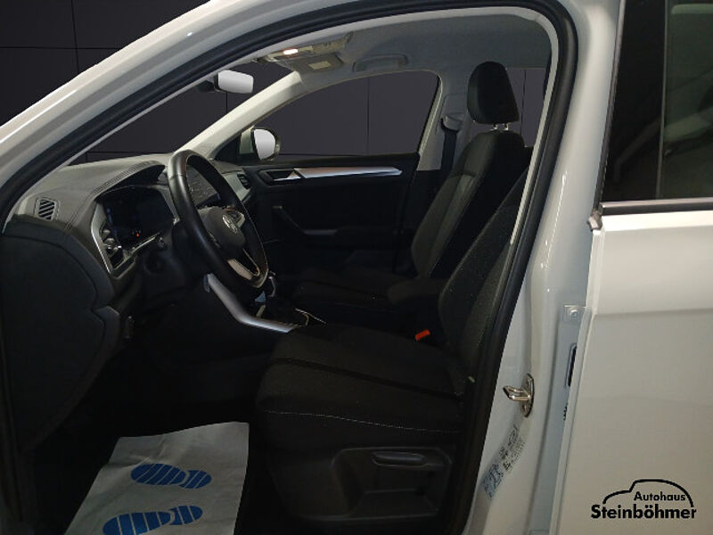 Volkswagen T-Roc 1.5TSI Life DSG Navi AHK LED Sitzhzg