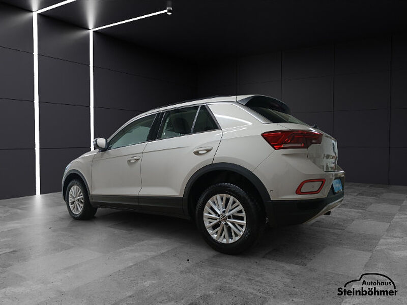 Volkswagen T-Roc 1.5TSI Life DSG Navi AHK LED Sitzhzg