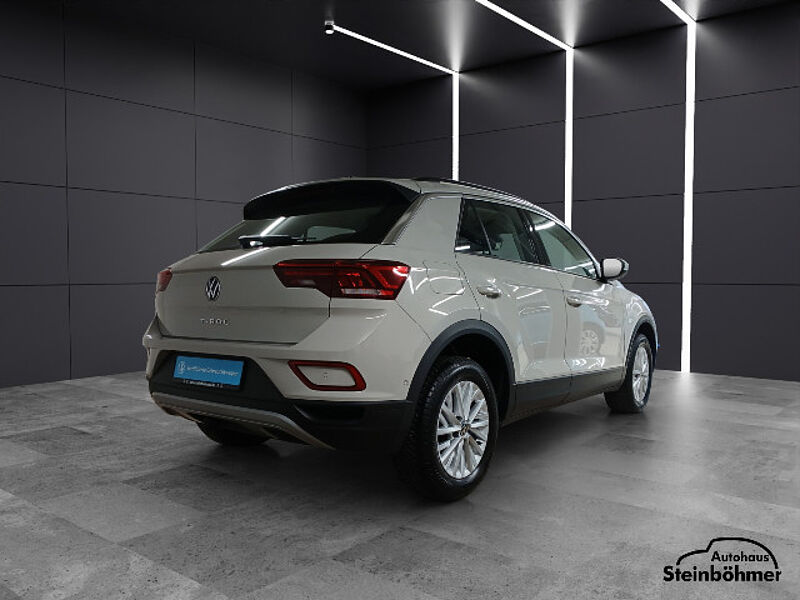 Volkswagen T-Roc 1.5TSI Life DSG Navi AHK LED Sitzhzg