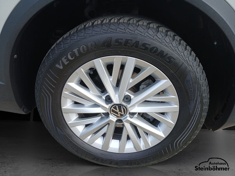 Volkswagen T-Roc 1.5TSI Life DSG Navi AHK LED Sitzhzg
