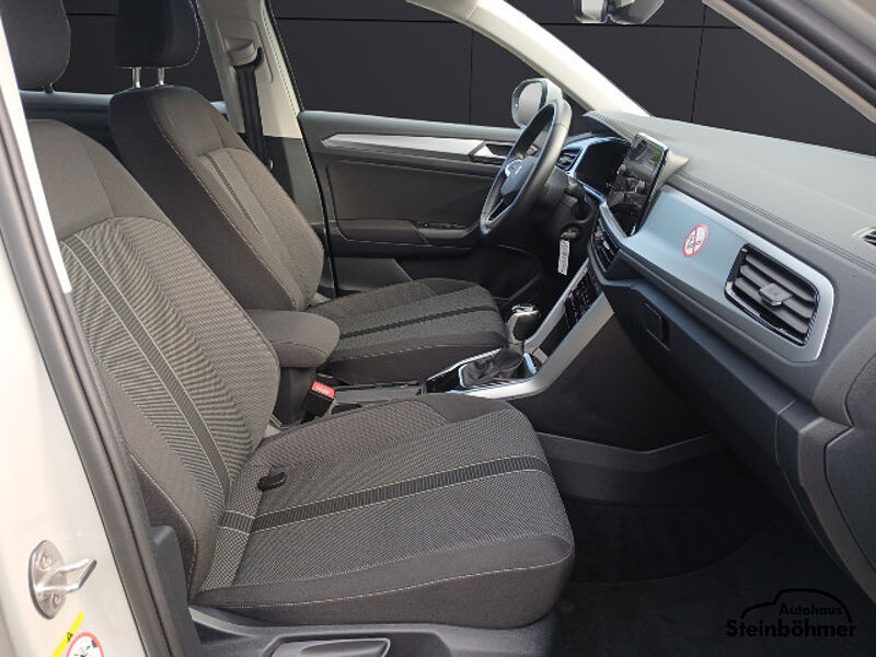 Volkswagen T-Roc 1.5TSI Life DSG Navi AHK LED Sitzhzg
