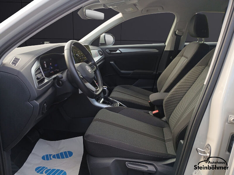 Volkswagen T-Roc 1.5TSI Life DSG Navi AHK LED Sitzhzg