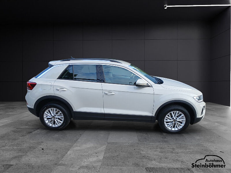Volkswagen T-Roc 1.5TSI Life DSG Navi AHK LED Sitzhzg