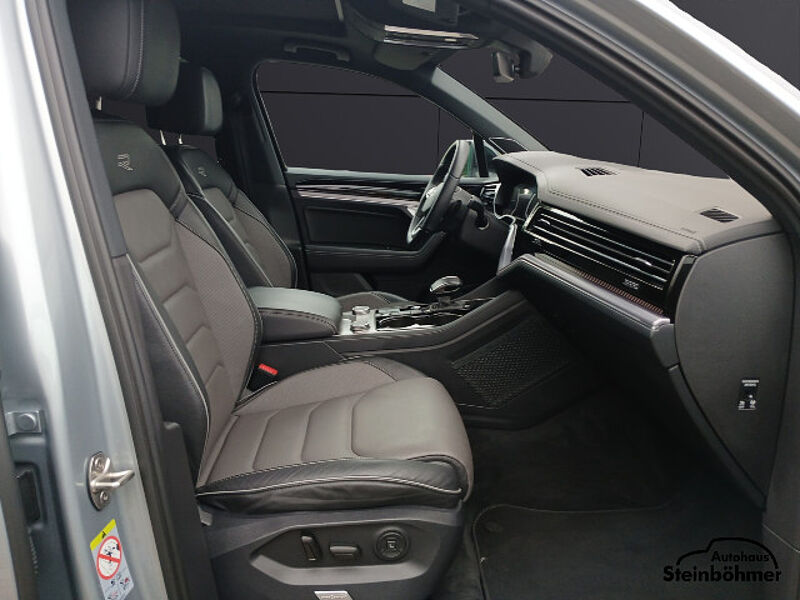 Volkswagen Touareg 3.0 V6 TDI R-Line Black Style AHK Pano