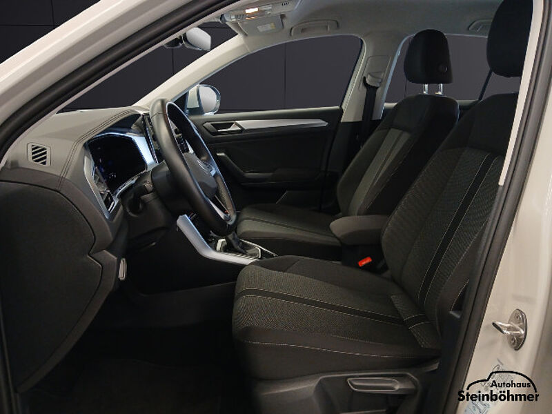 Volkswagen T-Roc Life 1.5 TSI NAVI LED SHZ AppCon AHK