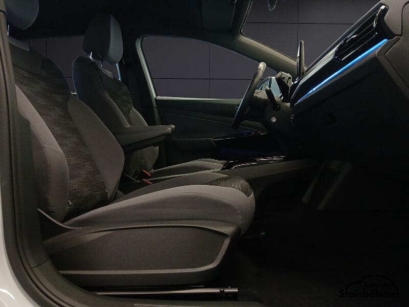 Volkswagen ID.4 Pro Performance Rear View AHK NAVI ACC