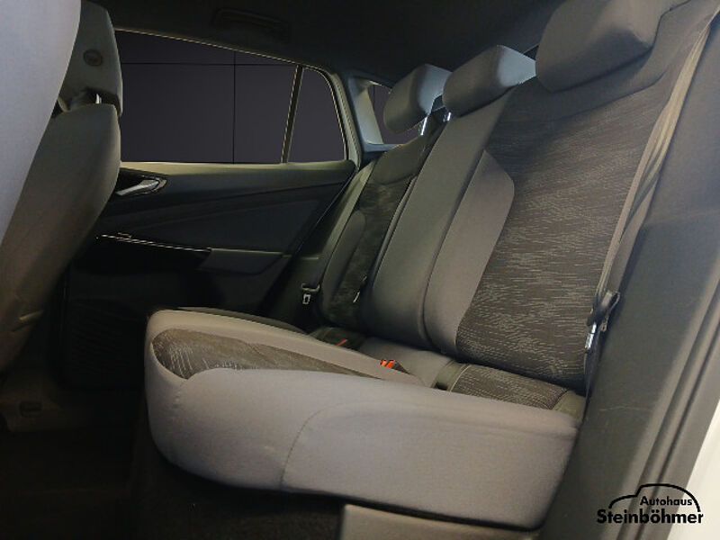 Volkswagen ID.4 Pro Performance Rear View AHK NAVI ACC