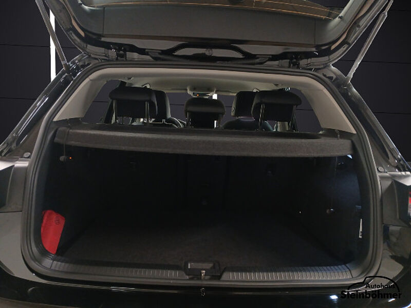Volkswagen Golf GOAL 1.5eTSI DSG Navi AHK LED Sitzhzg.