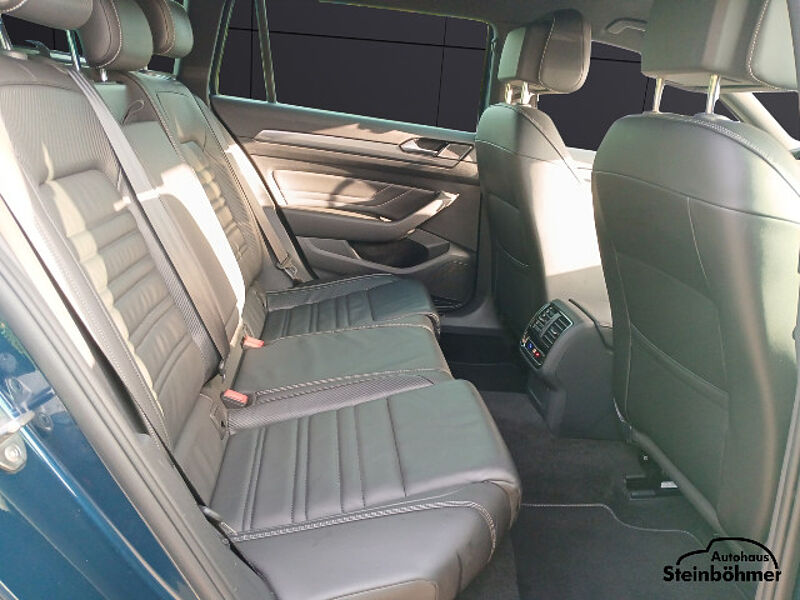 Volkswagen Passat Variant R-Line Business 2.0TDI DSG Leder