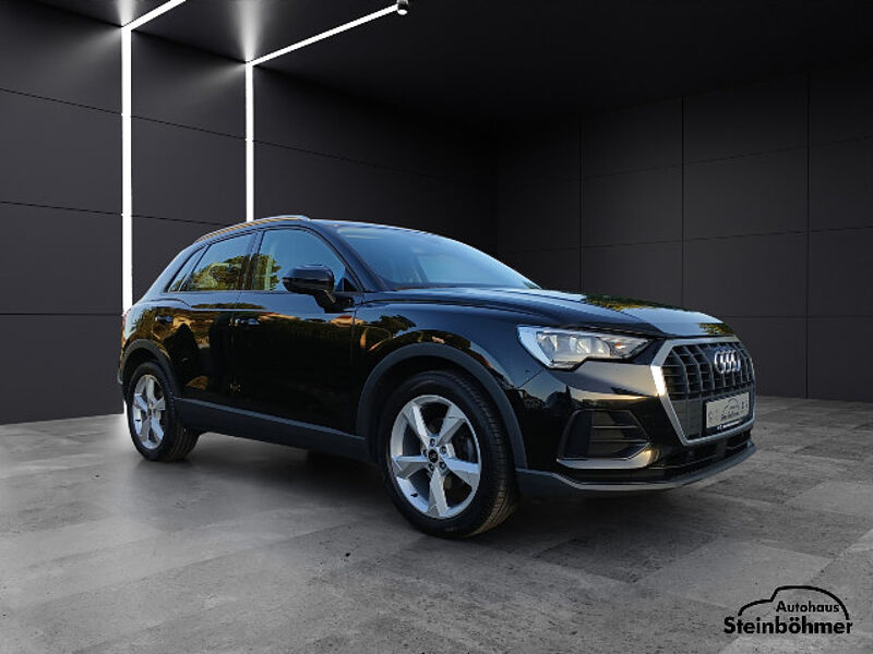 Audi Q3 35 2.0 TDI Stronic Navi Plus AHK