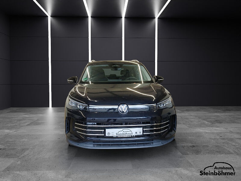 Volkswagen Tiguan Elegance 1.5eTSI DSG IQ. Light NAV AHK ACC