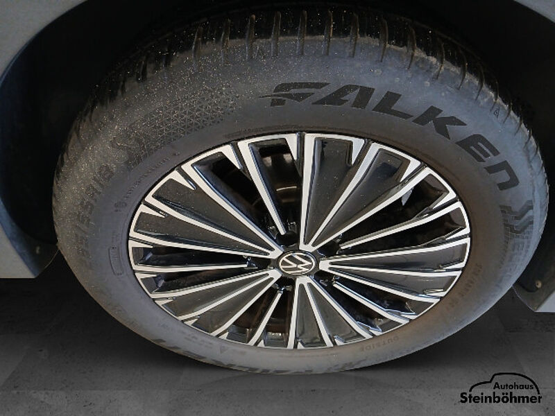 Volkswagen Tiguan Elegance 1.5eTSI DSG IQ. Light NAV AHK ACC