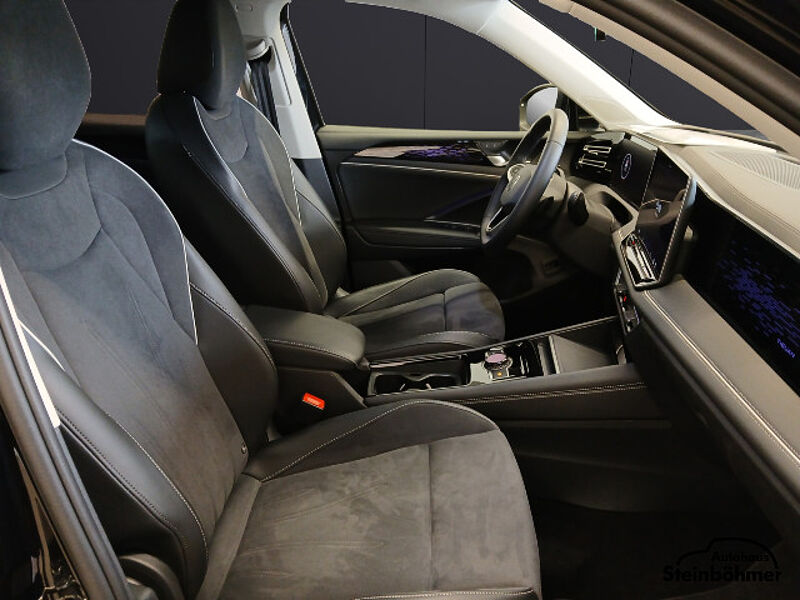 Volkswagen Tiguan Elegance 1.5eTSI DSG IQ. Light NAV AHK ACC